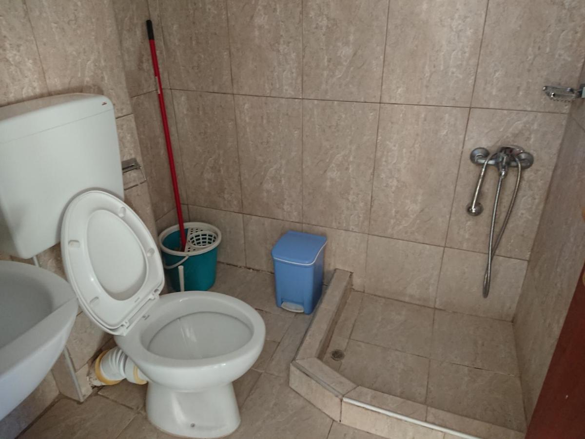 Апартаменты House Papus Сарти Экстерьер фото